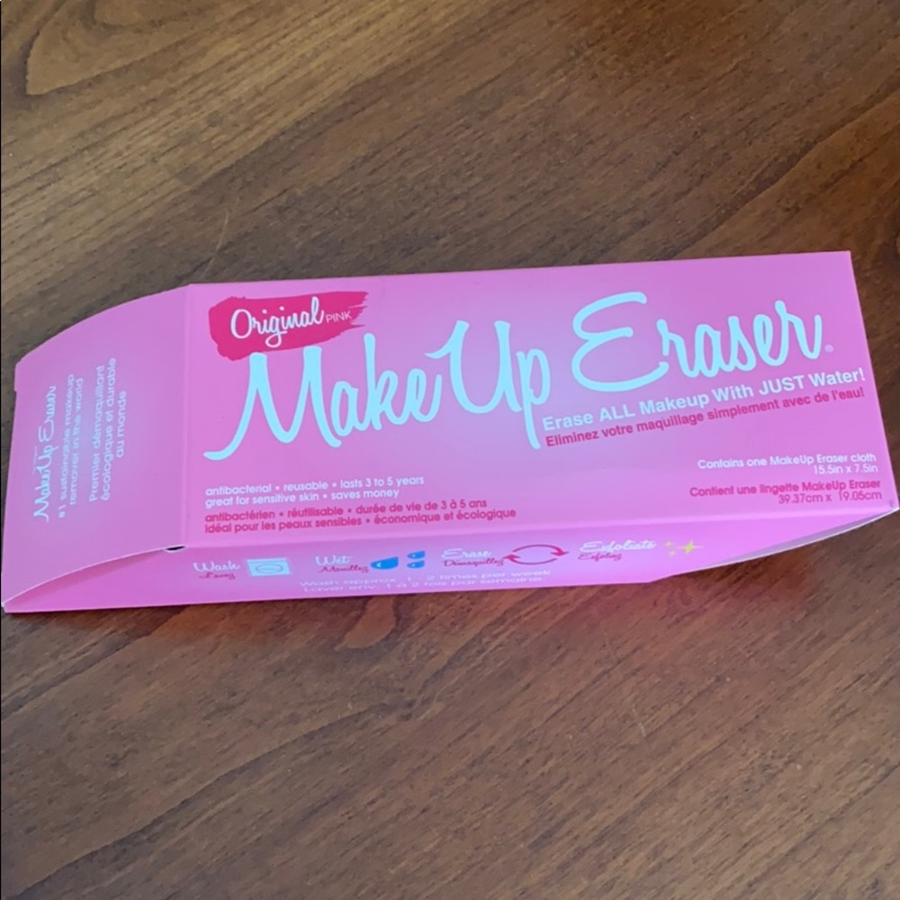 NWOT Original Pink Makeup Eraser